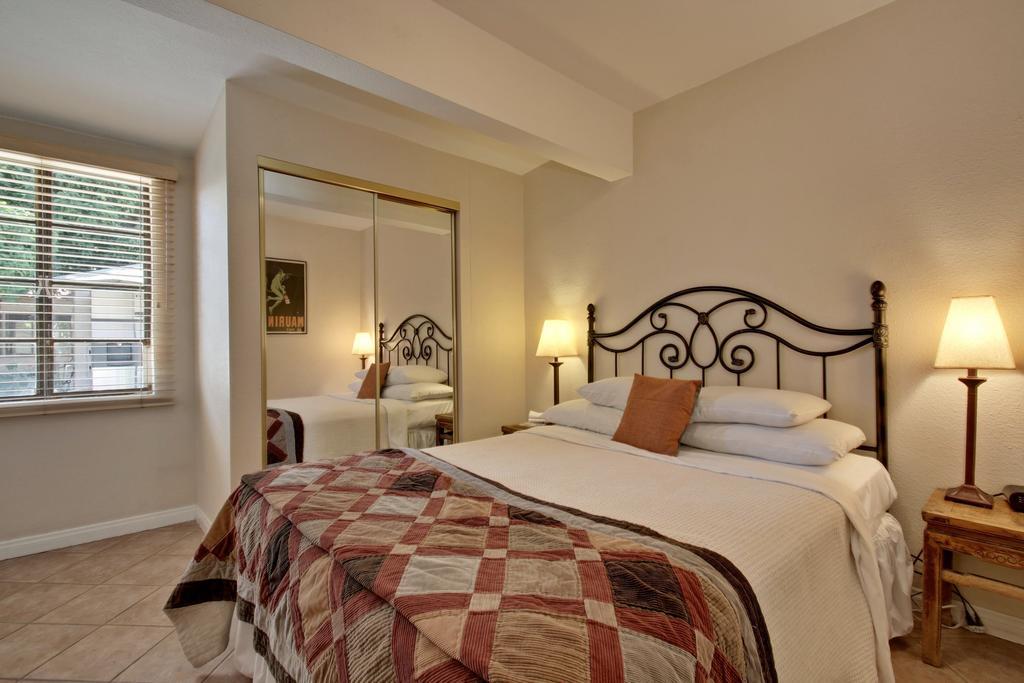 Warm Sands Villa 棕榈泉 外观 照片